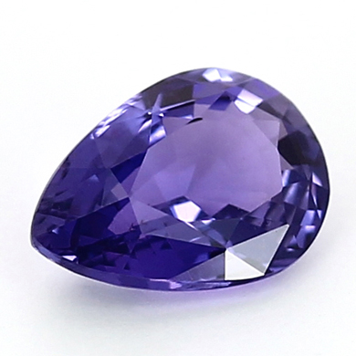 Un saphir violet en taille poire saphir violet