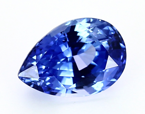 Un bel exemple de taille poire, ce saphir de plus de 3 cts saphir poire
